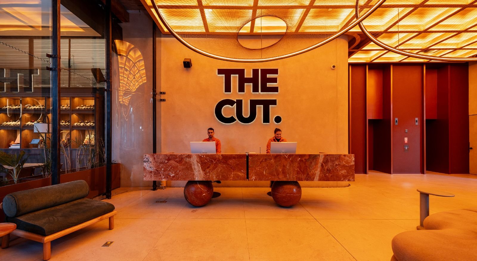 Lobby vivo — The Cut Medellín